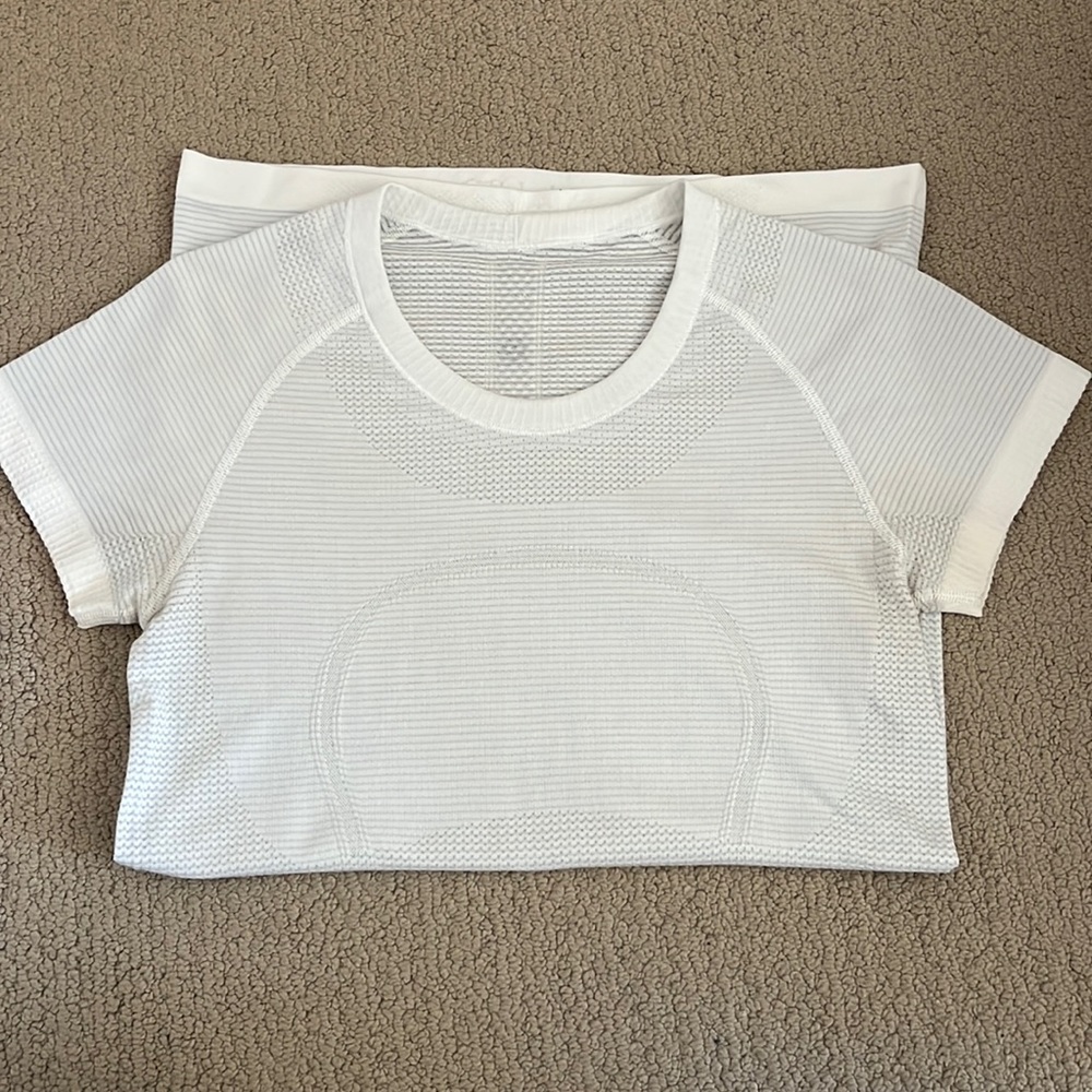 Womens lululemon swiftly tech tee